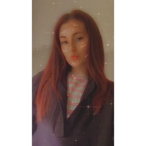 Meet your Posher, Lauren